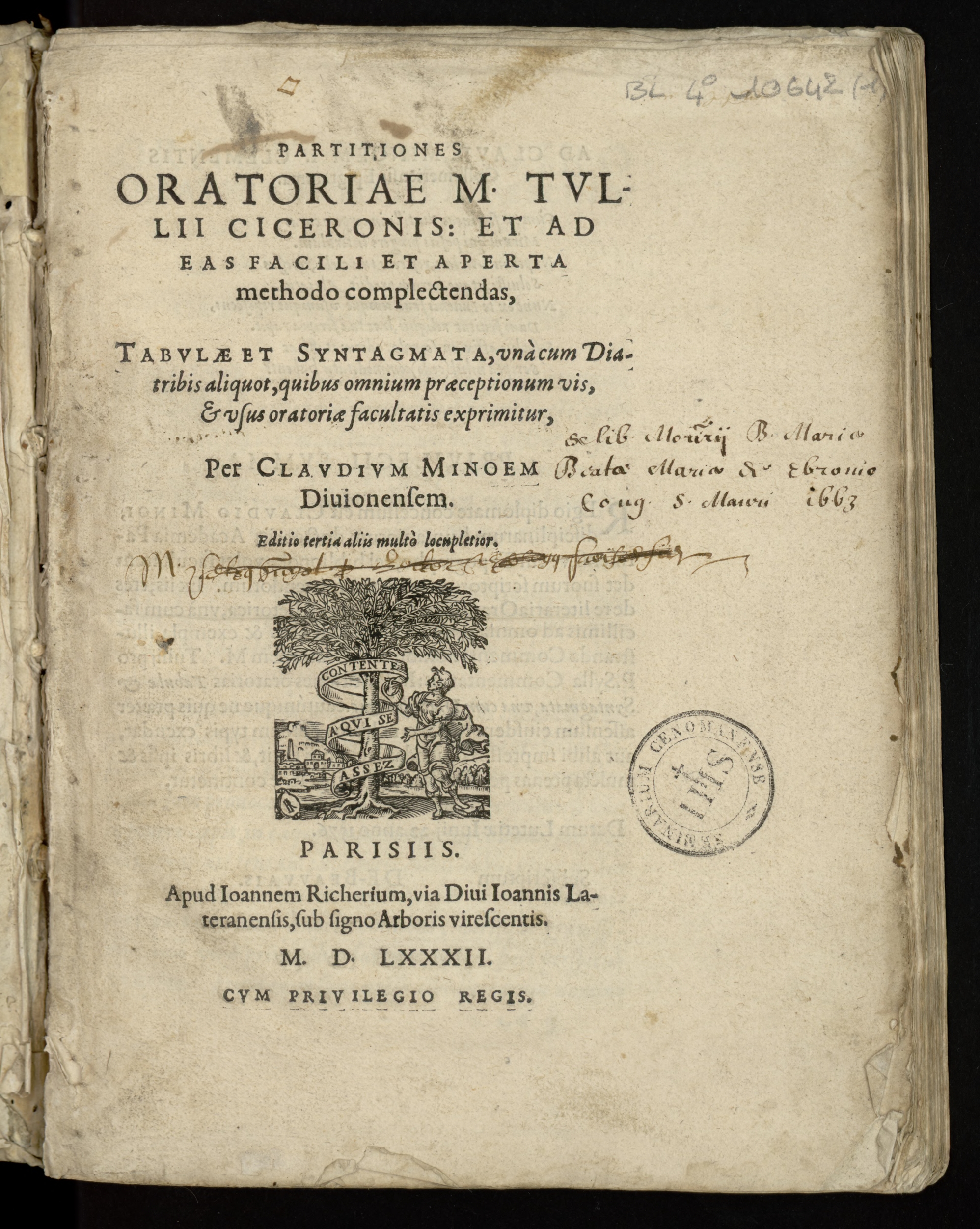 Numérisation d'un ornement